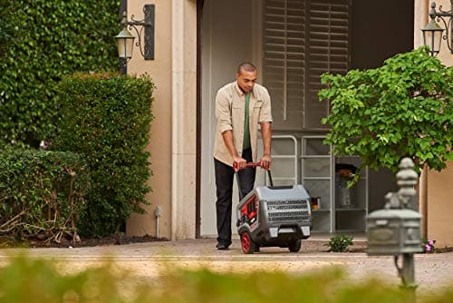 Briggs & Stratton Q6500 Quiet Power Series Inverter Generator | CO Guard, 6500 starting watts