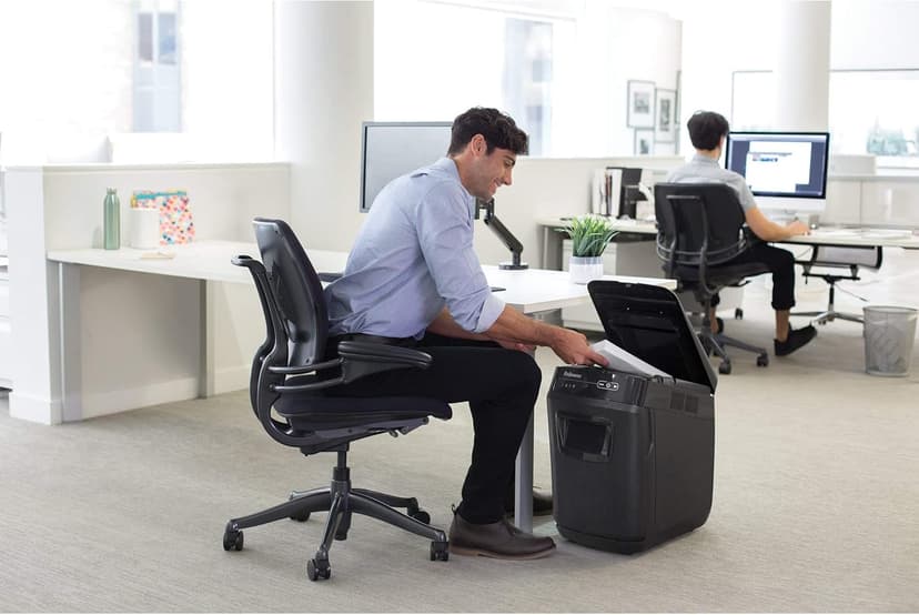 Fellowes AutoMax 150C Cross-Cut 150-Sheet Commercial Paper Shredder with Auto Feed (4694001)